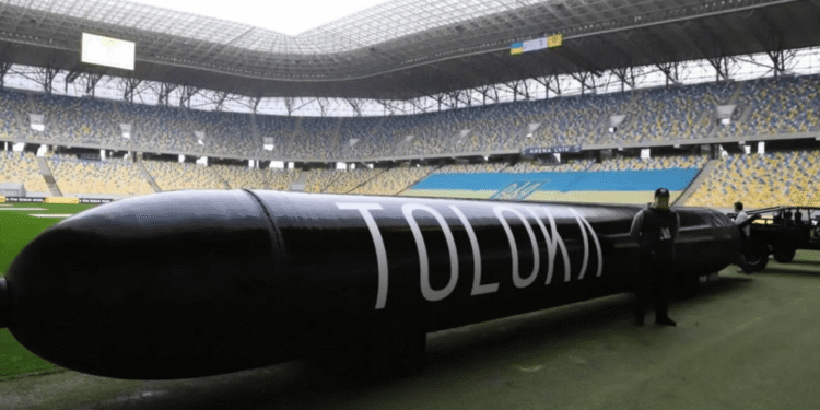 Украйна показа подводен дрон-убиец, способен да потопи самолетоносач