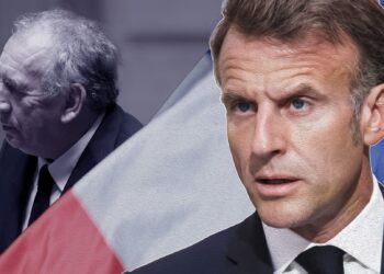 Френското правителство се сгромоляса, отива ли си Наполеон от Тему