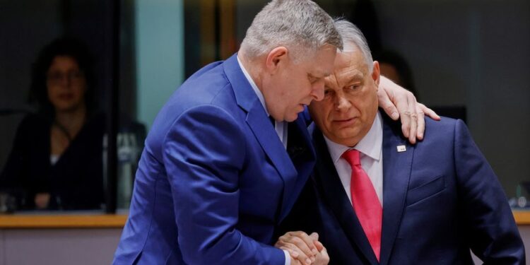 Орбан, Фицо и Бабиш създават мощен съюз против Зеленски