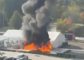 Сърбия на ръба – пожар и стрелба пред парламента! Вучич: Това е „терористичен акт“ (ВИДЕО)