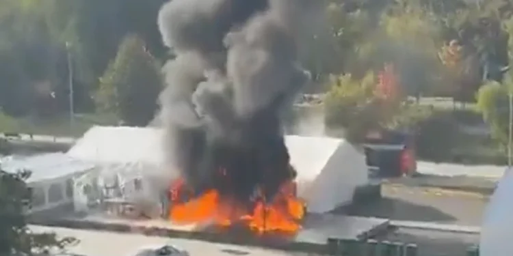 Сърбия на ръба – пожар и стрелба пред парламента! Вучич: Това е „терористичен акт“ (ВИДЕО)