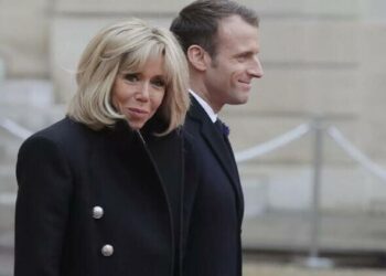Бриджит Макрон била записана като „мъж“ във френския данъчен регистър