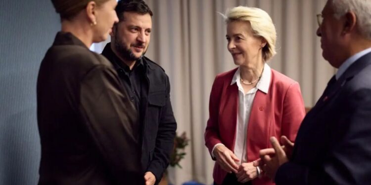 ЕС обещава на Зеленски „превъзходство“ над Русия, стига да продължи войната
