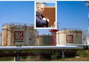 Пеевски поема на ръчно управление продажбата на “Лукойл” чрез ДАНС