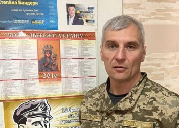 Рускоговорящите да бъдат лишени от образование и работа, и да бъдат хвърлени в затворa, иска депутат от Върховната рада