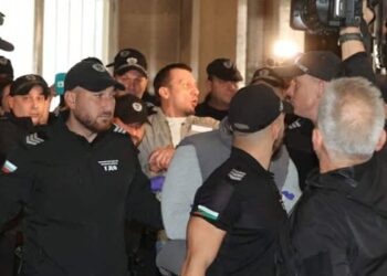 И четиримата от бруталния гей скандал вече са в ареста