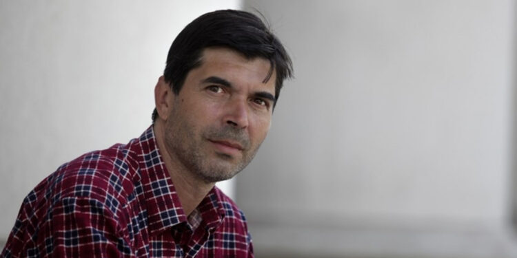 Милен Русков избухна срещу „евроидиотите“, а розовите гражданоиди се разквичаха