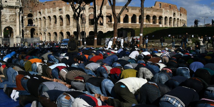 Западният мазохизъм е заплаха за всички нас