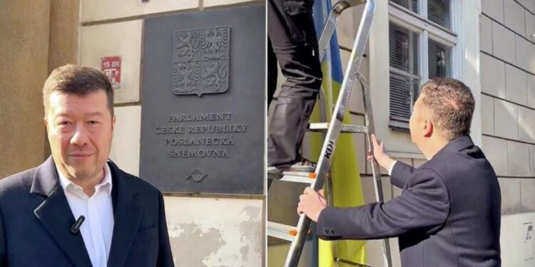 Чехия премахна украинското знаме от парламента ВИДЕО