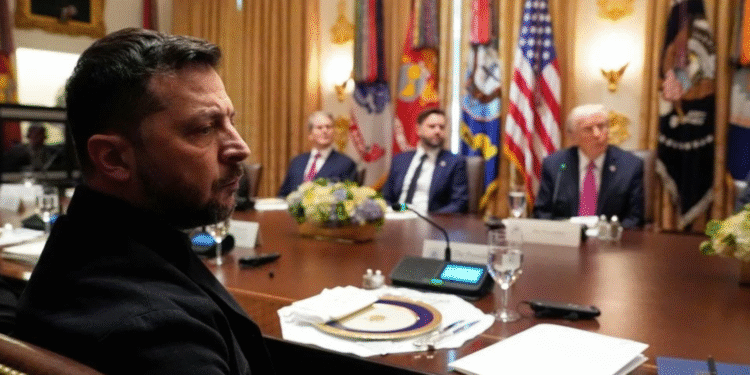 Тръмп одобри мирен план за Украйна, Зеленски се дърпа