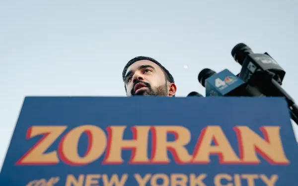 Дъното Мамдани и демографската замяна на Ню Йорк