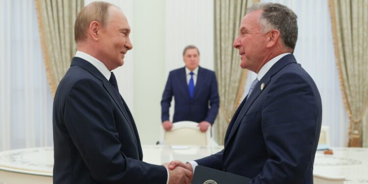 След петчасови преговори с US делегация в Кремъл: Путин няма да прави никакъв компромис за Украйна