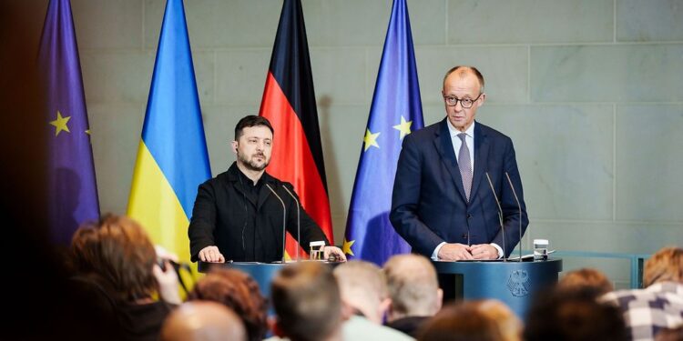 “Алтернатива за Германия”: Мерц е побъркан, иска война срещу Русия